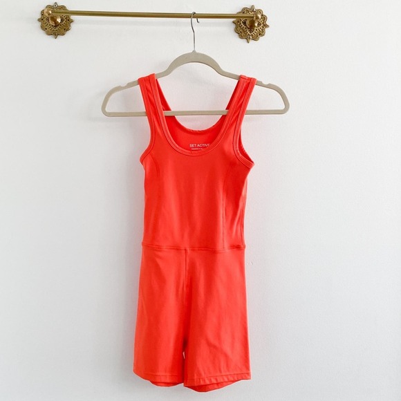 Set Active Sportbody Shortysuit in Heat - Picture 1 of 7